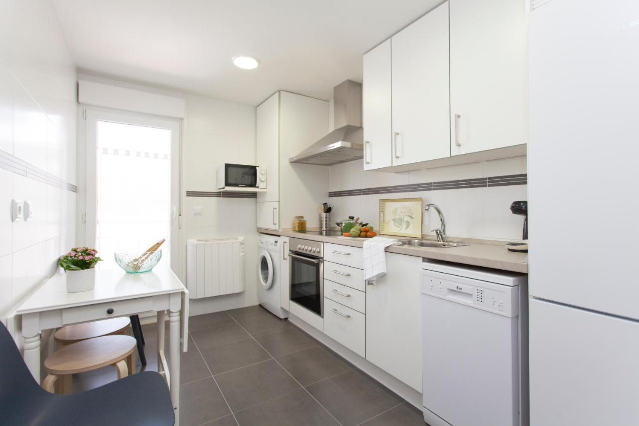 Celia Apartment Roa Bagian luar foto